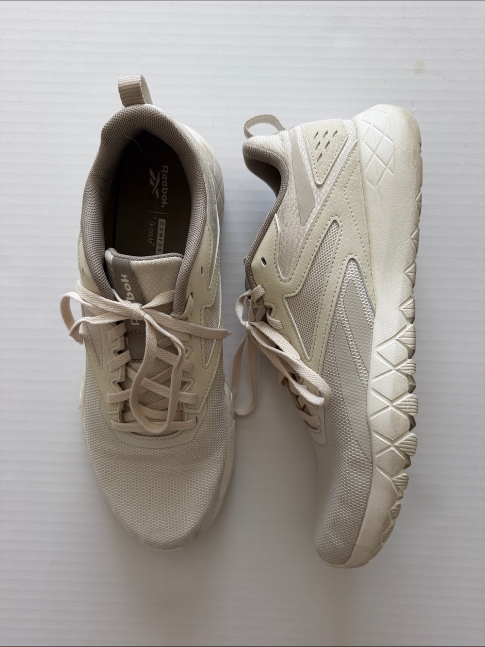 Reebok Men’s Sneakers in Cream and Light Tan size 10.5